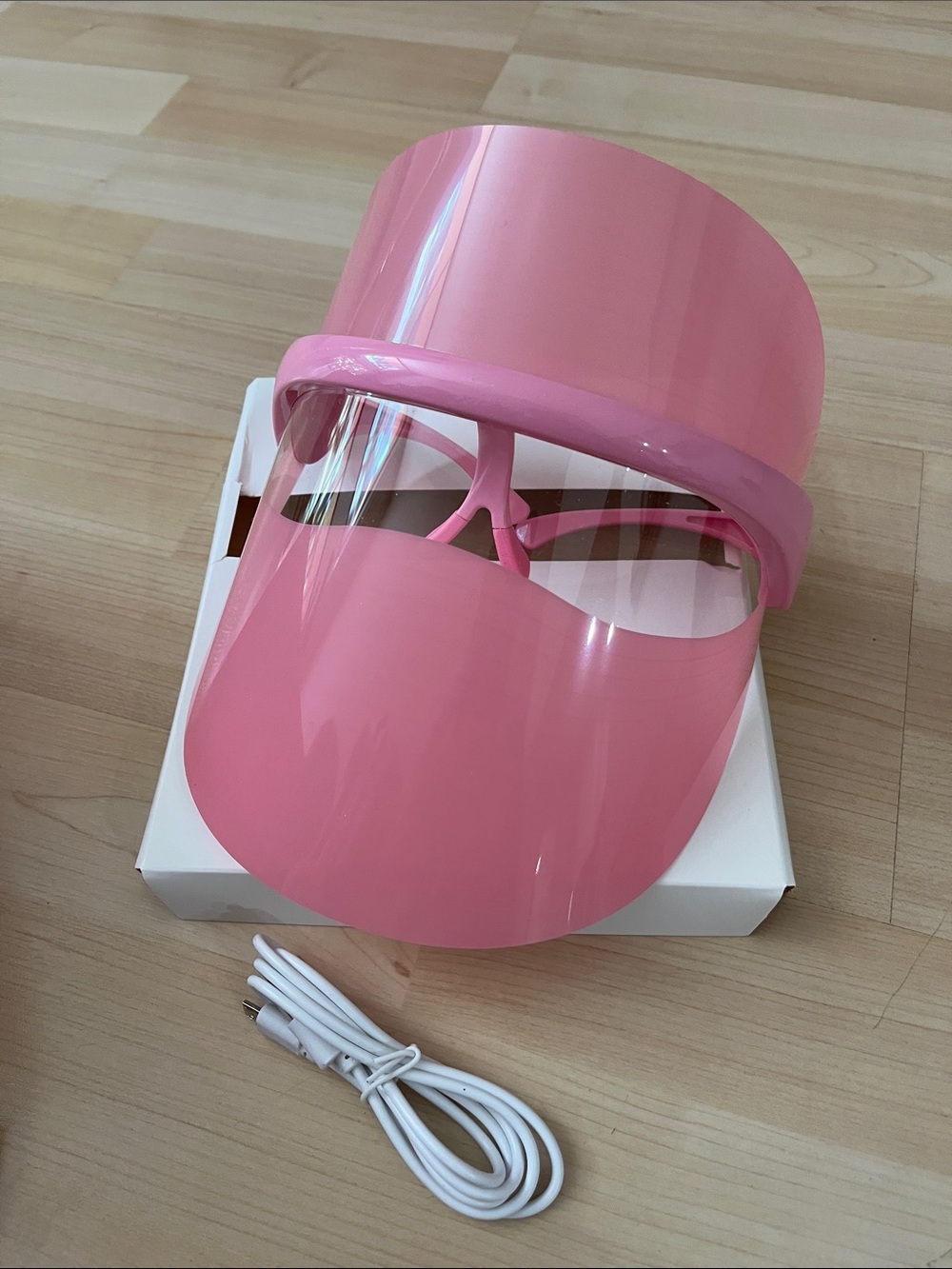 LED Facial Mask - Picture 4 of 4